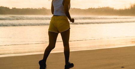 5 Reasons Why Women's Tees and Leggings